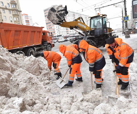 Уборка снега в Дмитрове и  Московской области
